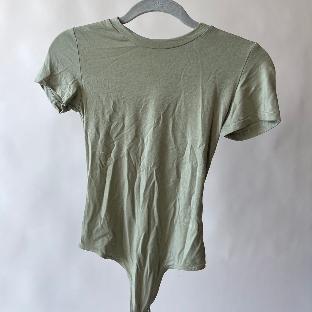 Aritzia bodysuit
